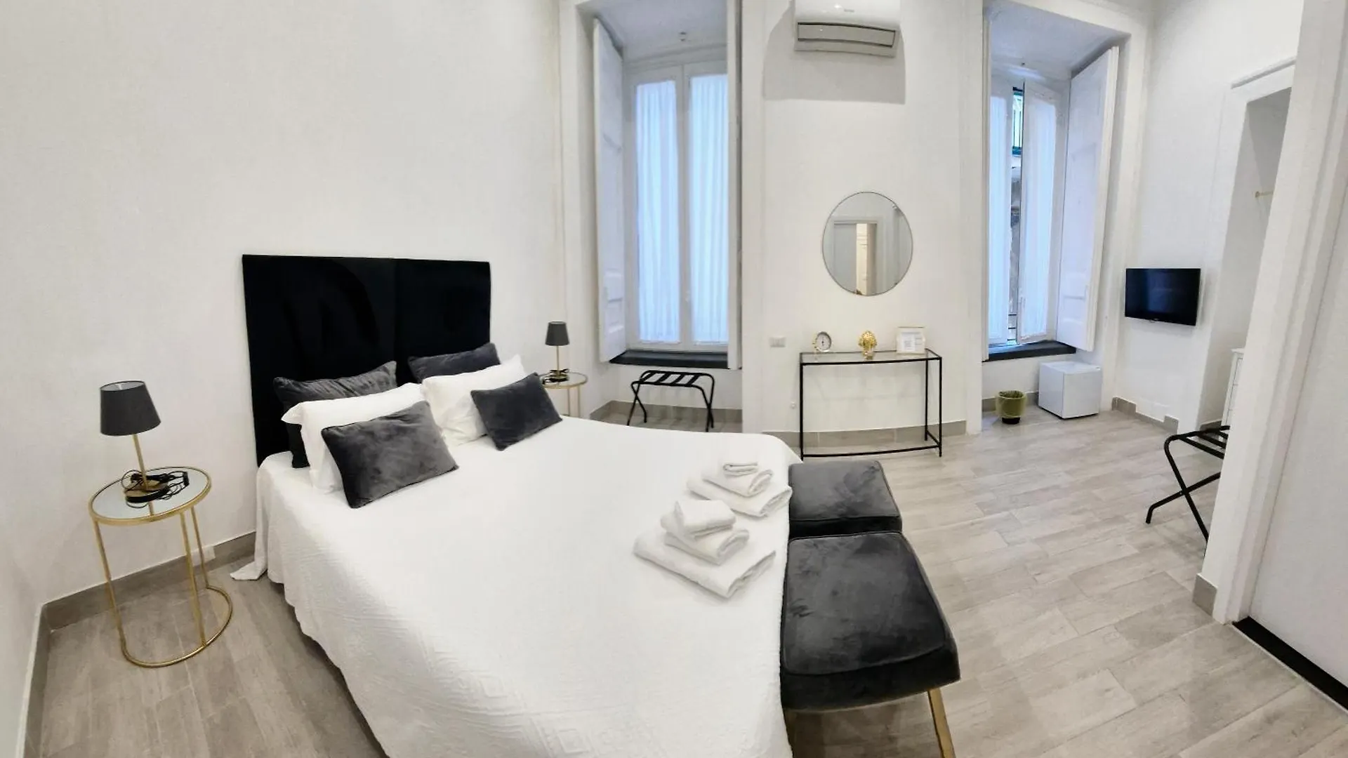 Maison Marinella Boutique Room Naples